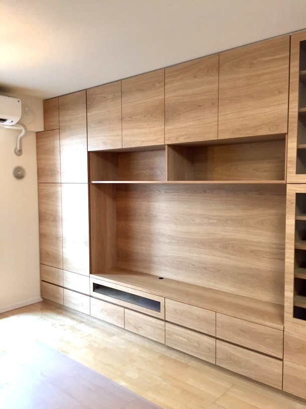 �ǖʎ��[�Ƌ�